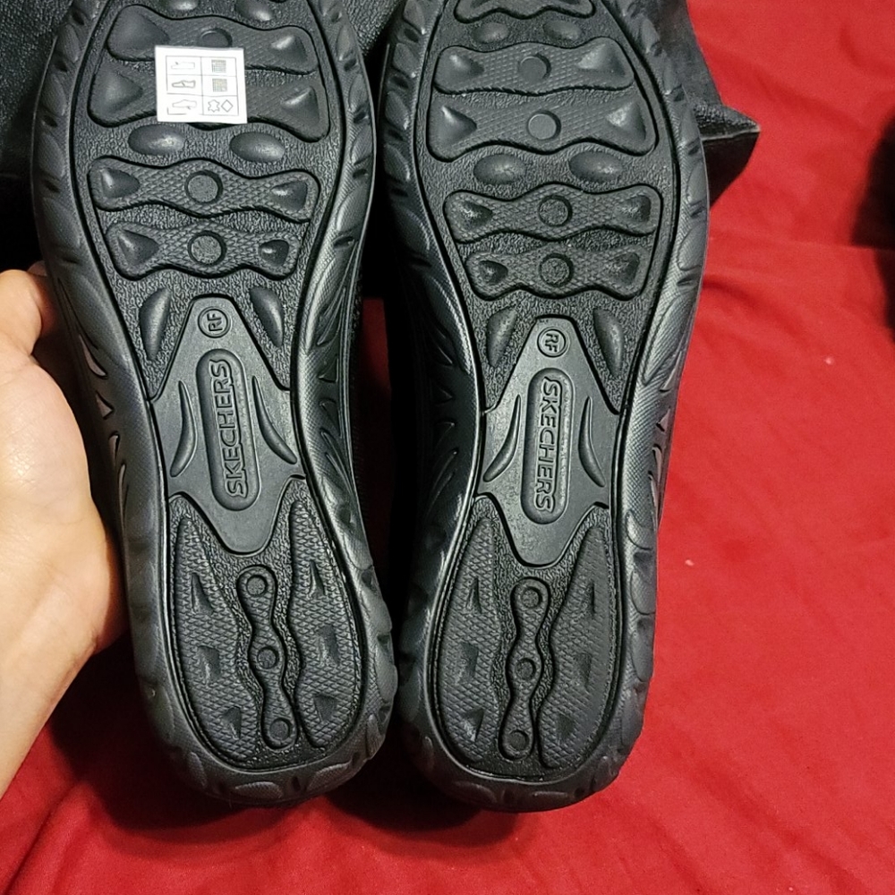 Shoes - Picture 2 of 3